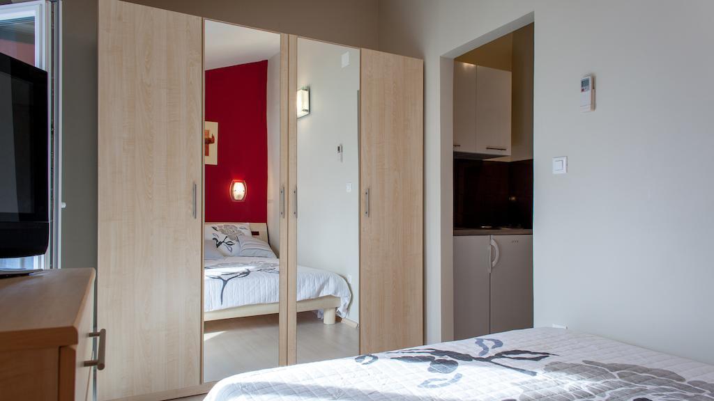 Apartments Toni Omis Room photo