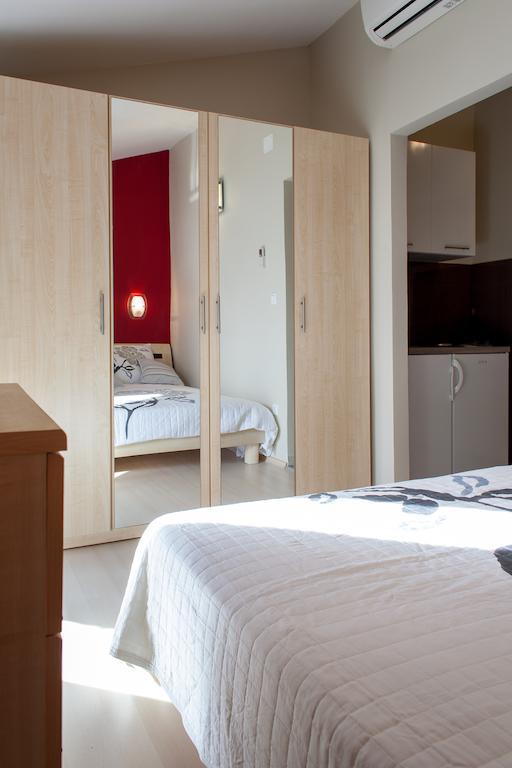 Apartments Toni Omis Room photo